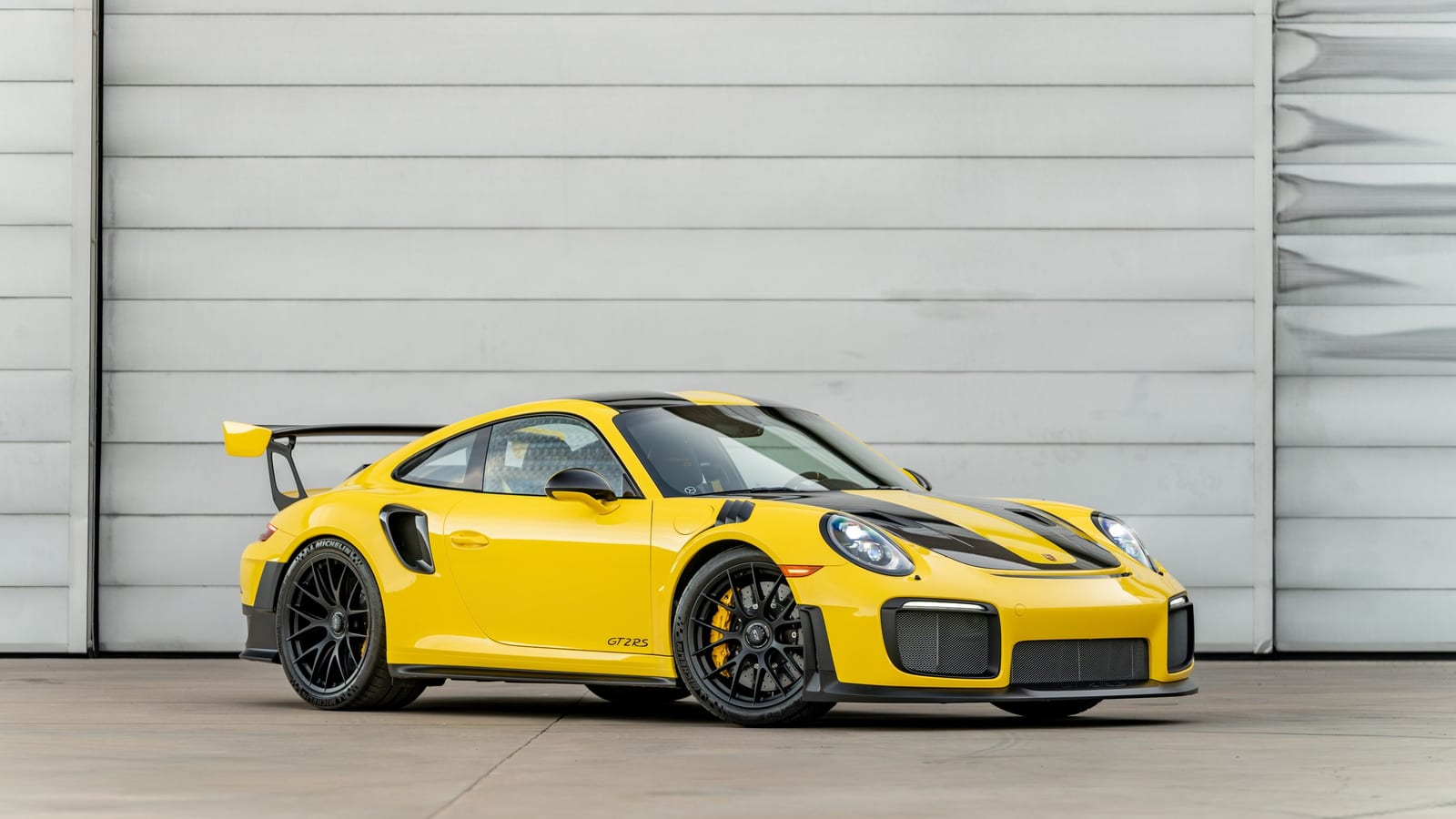 2018 Porsche 911 GT2 RS 'Weissach'
