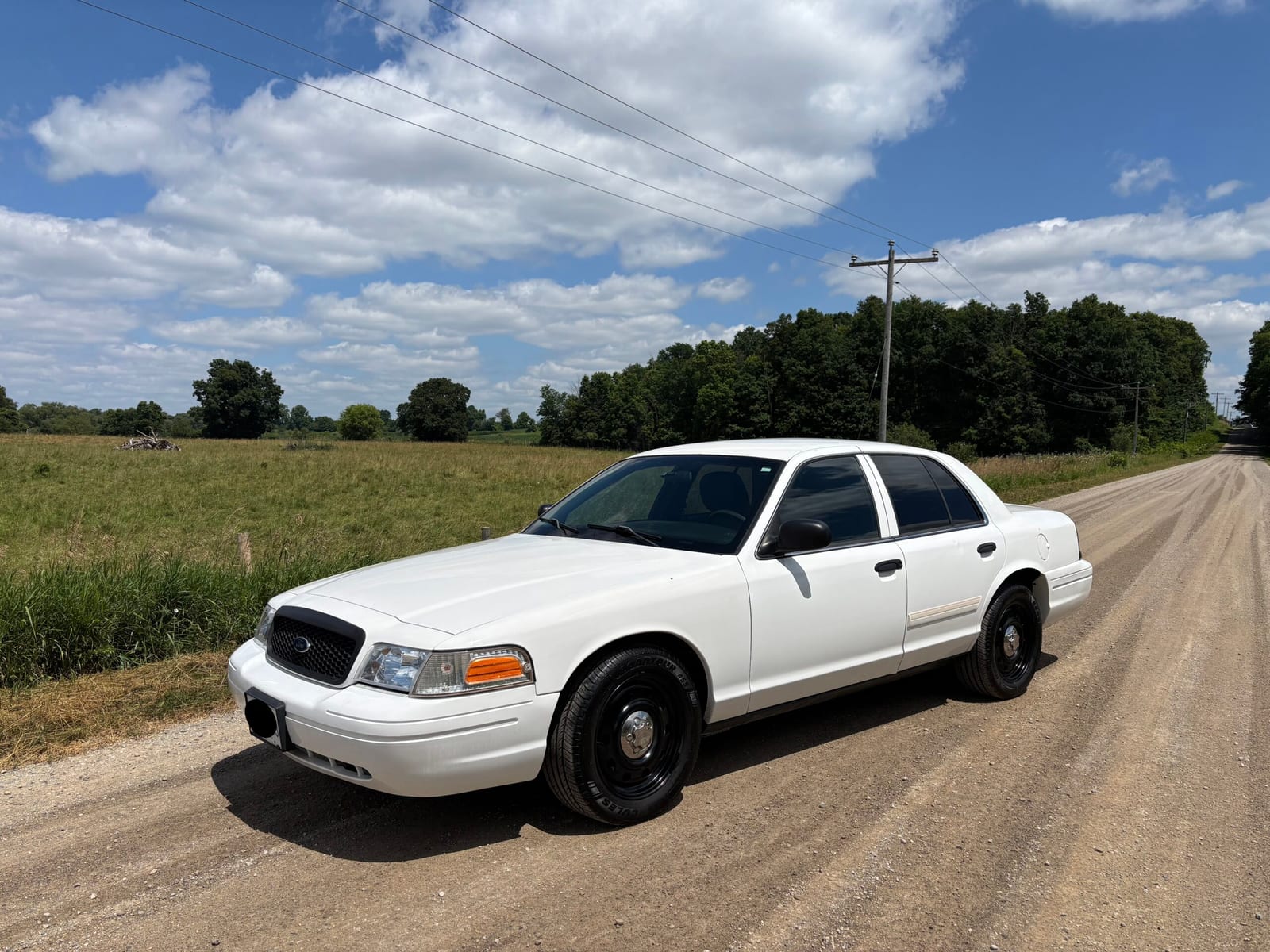 2011 Ford Crown Victoria, photo 1