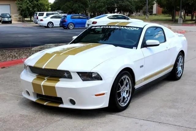 2012 Ford Mustang, photo 1