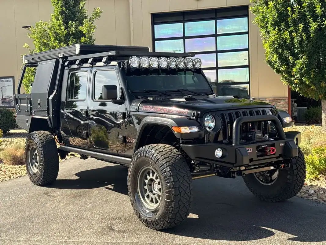 2023 Jeep Gladiator, photo 1