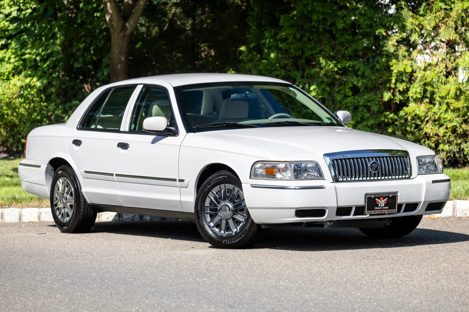 2007 Mercury Grand Marquis, photo 1