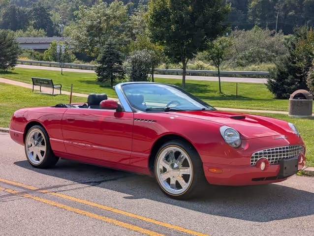 2002 Ford Thunderbird, photo 1