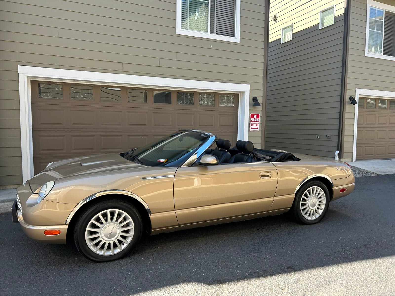 2005 Ford Thunderbird, photo 1