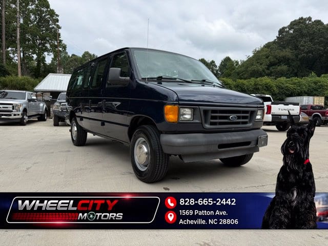 2003 Ford E-350SD