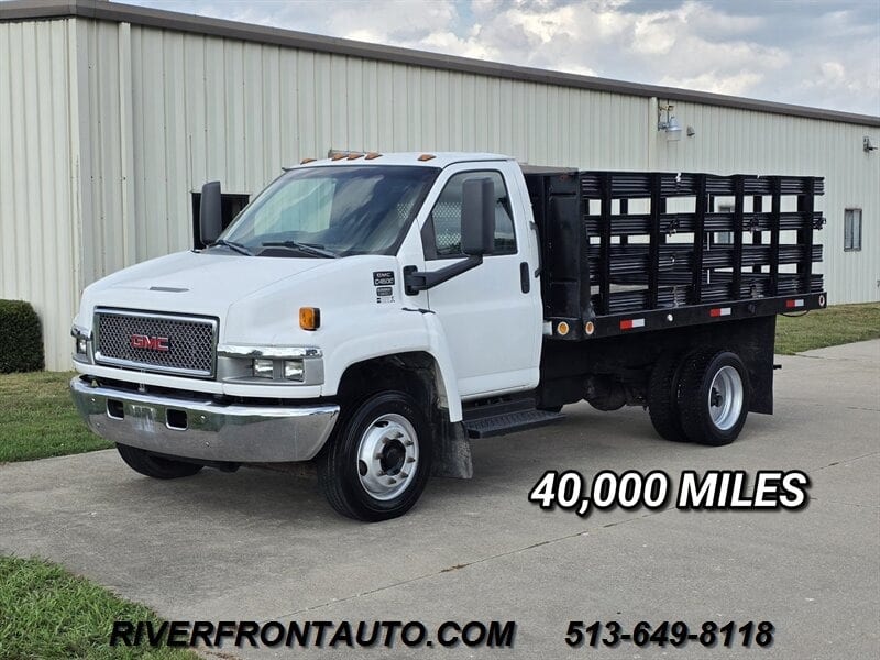 2004 GMC Topkick, photo 1