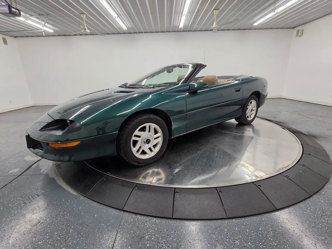 1995 Chevrolet Camaro, photo 1