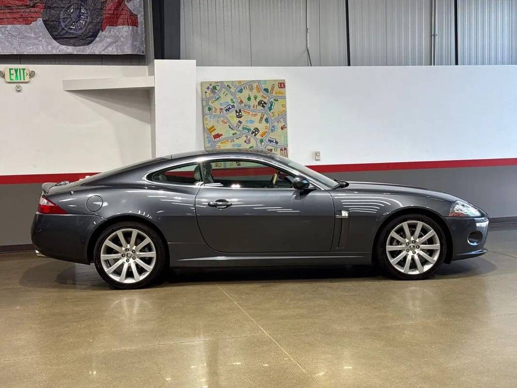 2007 Jaguar XK, photo 1