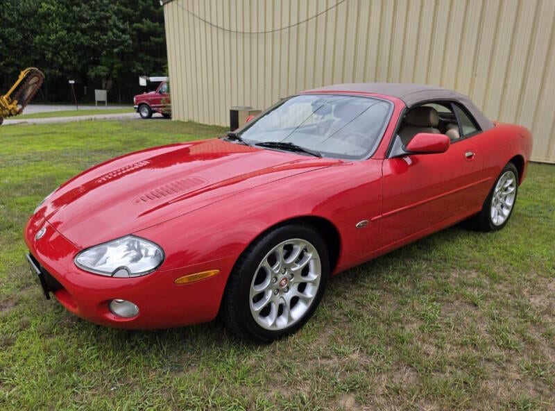 2002 Jaguar XKR 2dr Supercharged Convertible