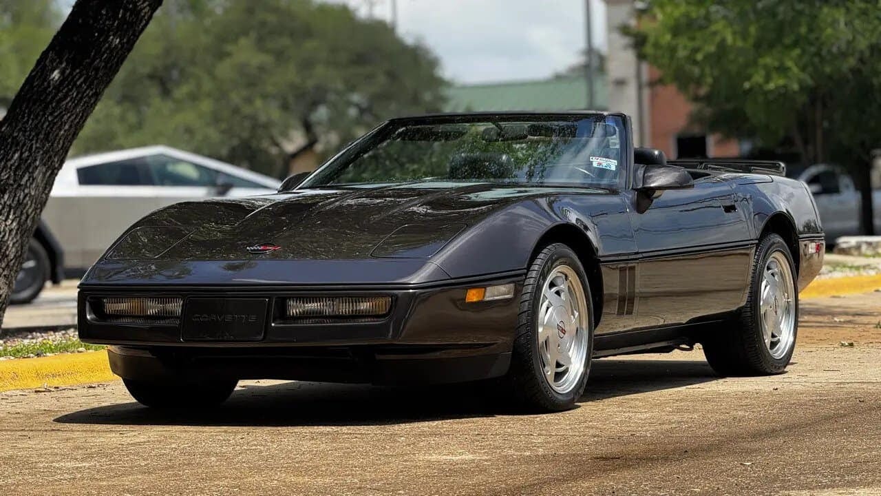 1989 Chevrolet Corvette, photo 1
