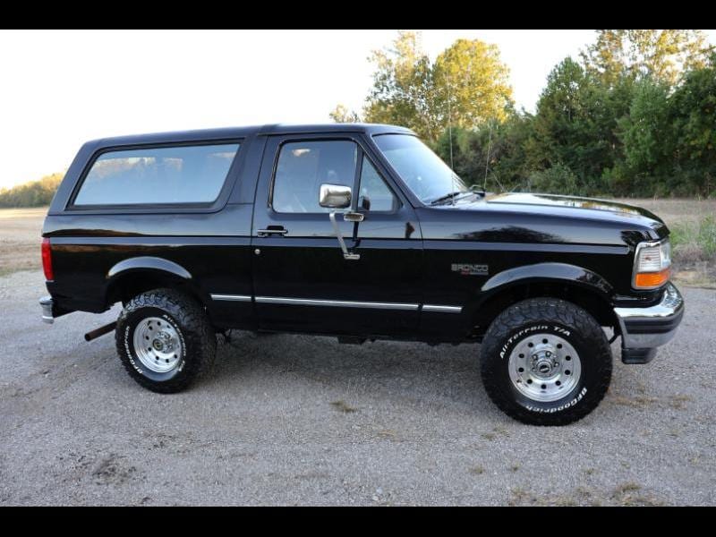 1995 Ford Bronco XLT