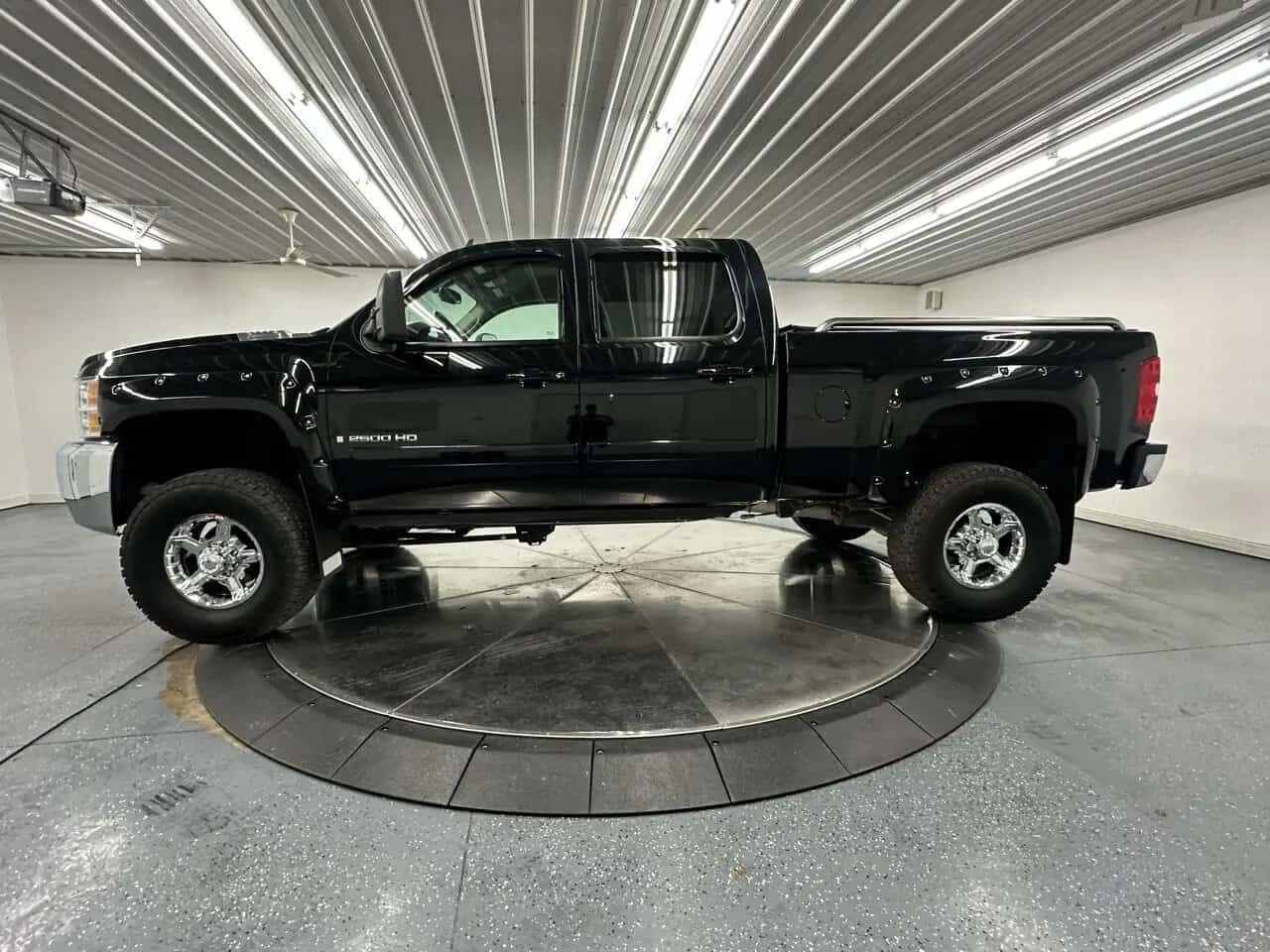 2008 Chevrolet Silverado 2500, photo 1