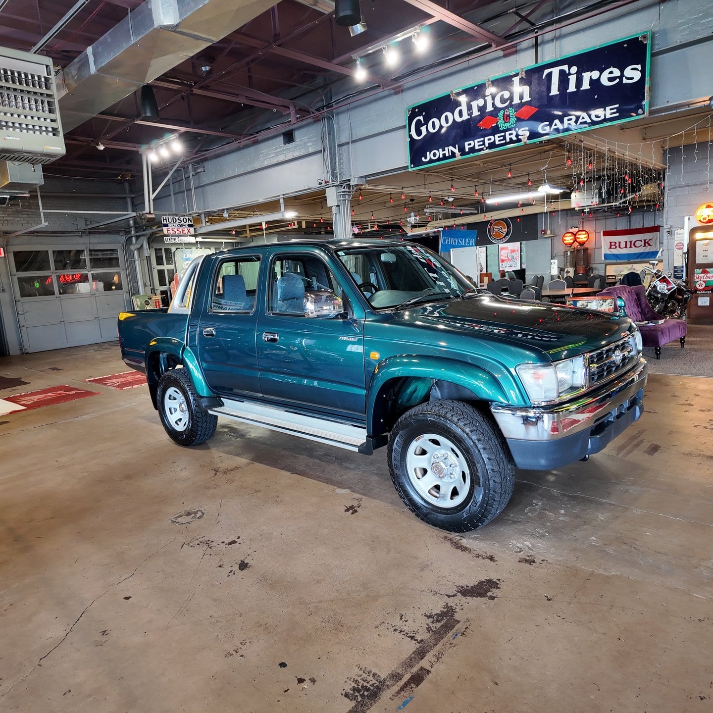 2000 Toyota Hilux