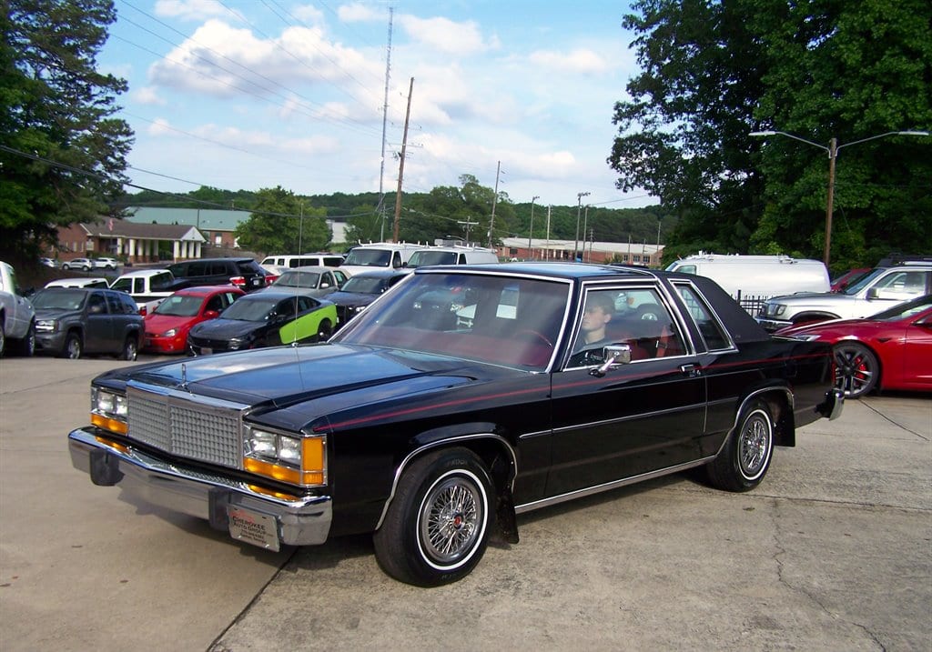 1981 Ford LTD 5.0l Coupe