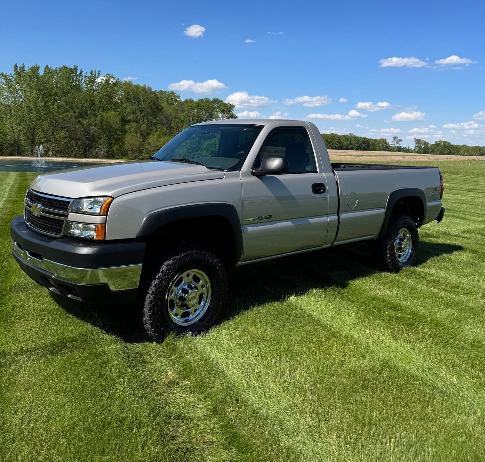 2006 Chevrolet Silverado, photo 1